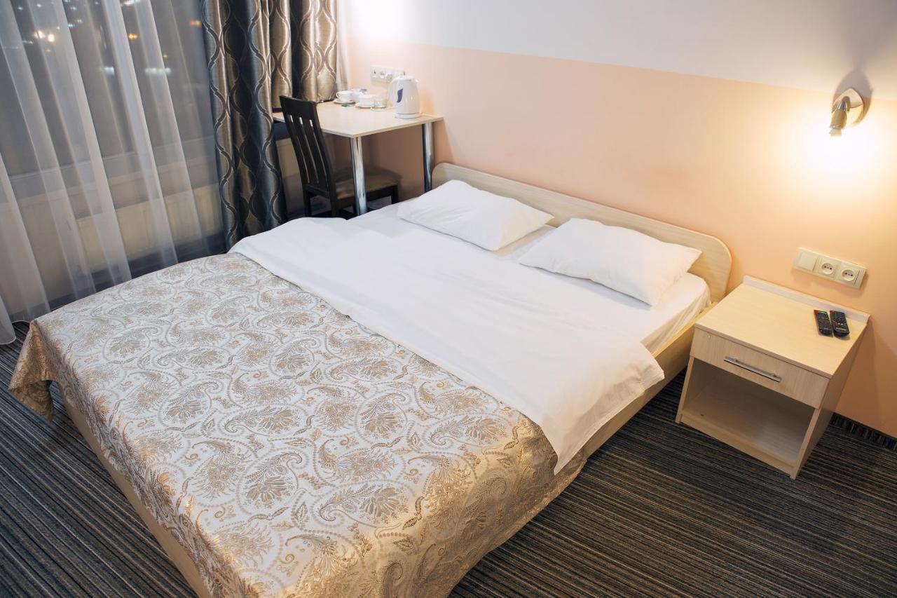 Staybridge Mini-Hotel In Most City Panoramic River View Dnipro Exterior foto